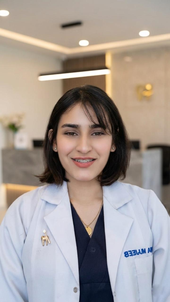Dr Maria Mujeeb